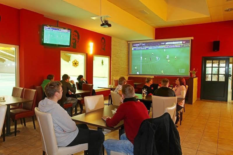 Sporthotel Neuruppin 3*